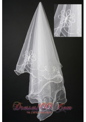 Elegant Organza Popular Veils Floral Appliques