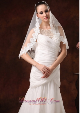 Bridal Veils for Wedding with Lace Appliques and Tulle