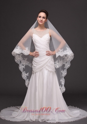 2013 Graceful Wedding Veil Tulle Laced