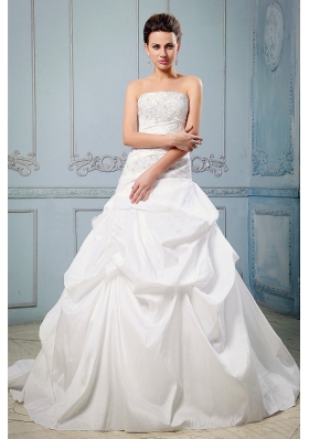 A-line Wedding Dress With Pick-ups and Appliques