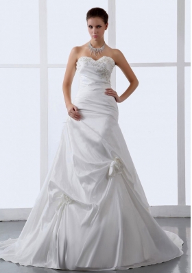 Hand Made Flowers Sweetheart A-line Wedding Dress Taffeta