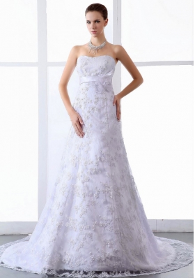 Appliques Wedding Dresses Sweep Train Strapless A-Line
