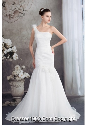 One Shoulder Mermaid Ruching Hand Made Flowers Wedding Dress