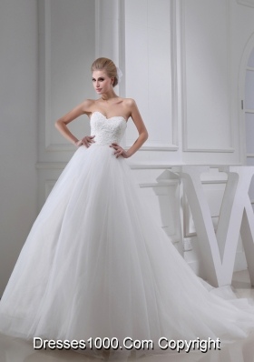 Appliques With Lace Sweetheart Ball Gown Chapel Train Wedding Dress
