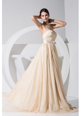 Sweetheart Brush Train Cool Back Prom Dresses with Satin Sash