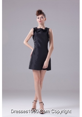 Mini-length Prom Dress in Black with Petal Square Neckline