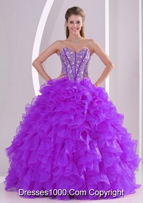 2014 Sweetheart Luxurious Quinceanera Dress with Ruffles and Beaded Decorate