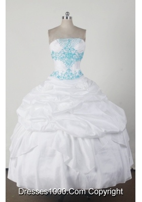 Simple Ball Gown Strapless Floor-length White Quincenera Dresses