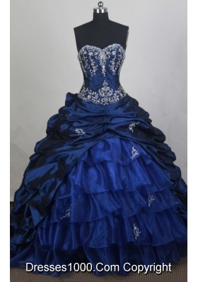 Beautiful Ball gown Sweetheart-neck Chapel Train Quinceanera Dresses