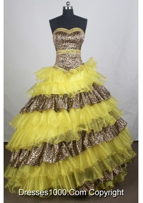 Unique Ball gown Sweetheart-neck Chapel Train Quinceanera Dresses