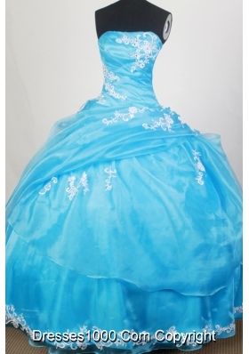 Exquisite Ball Gown Strapless Floor-length Quinceanera Dress