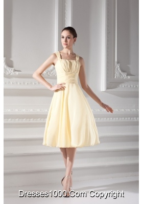 Empire Light Yellow Knee-length Short Prom Dress with Ruching