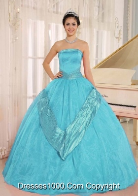 Aqua Blue Beaded Decorate 2014 Quinceanera Gowns With Strapless