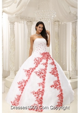 Beautiful White Sweet 16 Dresses with Red Embroidery