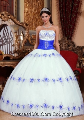 White and Blue Ball Gown Strapless Appliques Quinceanera Gowns