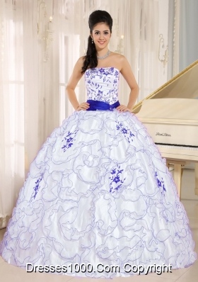 White Strapless Quincenera Dresses with Purple Embroidery and Organza Ruffles