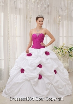 Beaded Strapless White Sweet 15 Dresses with Fuchsia Hand Made Flower