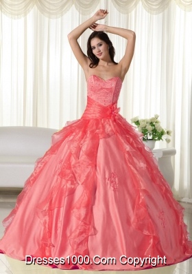 Sweet Sweetheart Ruffles Embroidery Dresses For a Quinceanera