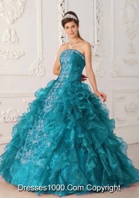 Turquoise Ball Gown Strapless Beading Long Quinceanera Dresses with Embroidery
