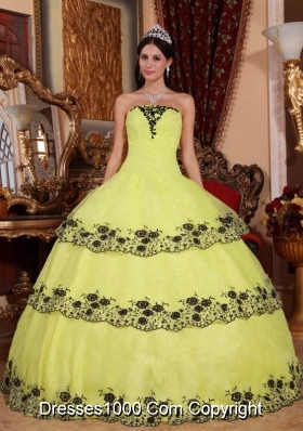 Strapless Organza 2014 Cheap Quincenera Dresses with Appliques
