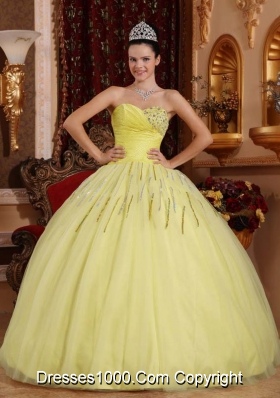 Yellow Sweetheart Tulle Quinceanera Gown Dresses with Beading