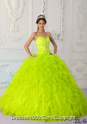 Sweetheart Organza Lime Green Sweet 16 Dresses with Beading and Ruffles
