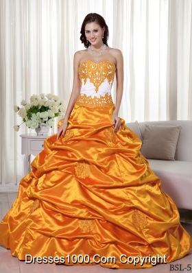 Elegant Princess Sweetheart Quinceanera Dresses Gowns with Appliques