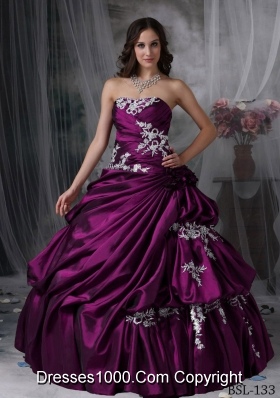 2014 New Style Puffy Strapless Appliques Quinceanera Dresses with Hand Made Flower