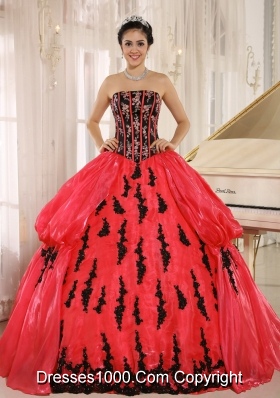 Red 2014 New Arrival Strapkess Embroidery Decorate For Quinceanera Dress with Pick-ups