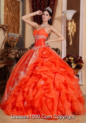 Elegant Puffy Sweetheart 2014 Beading Quinceanera Dresses with Pick-ups