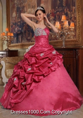 Sweet Red Puffy Sweetheart Beading and Pick-ups 2014 Quinceanera Dresses