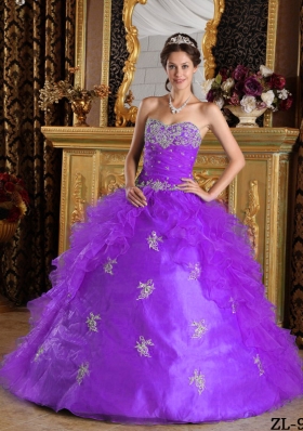 Purple Sweetheart Ruffles and Appliques Dresses For a Quinceanera