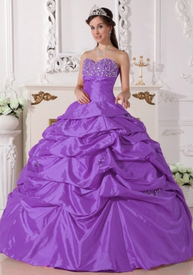 Purple Ball Gown Sweetheart Quinceanera Dress with Beading and Pick-ups