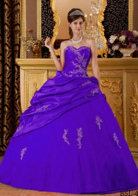 Purple Sweetheart Appliques and Pick-ups Hand Made Flower Quinceanera Dress