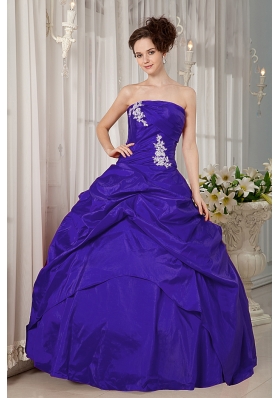 Purple Ball Gown Strapless Appliques Dresses For a Quince with Pick-ups