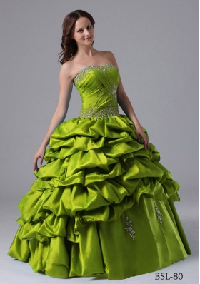2014 Olive Green Quinceanera Dresses with Beading and Pick-ups