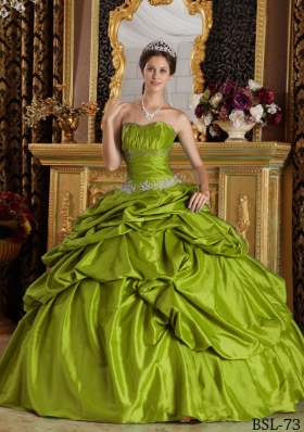 Olive Green Strapless Sweet Sixteen Dresses with Appliques and Beading