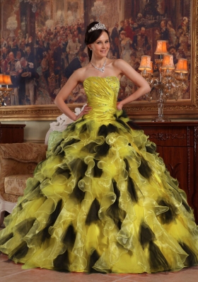 2014 Spring Colourful Puffy Strapless Quinceanera Dresses with Ruffles