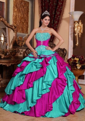 2014 Multi-color Puffy Strapless Quinceanera Dresses with Embroidery