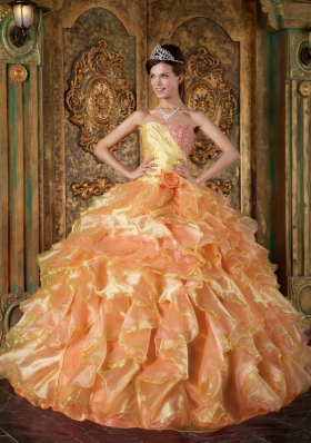 2014 Puffy Strapless Beading and Ruffles Quinceanera Dresses