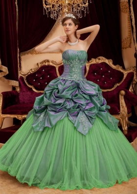 Perfect Green Puffy Strapless with Pick-ups and Beading for 2014 Quinceanera Dress