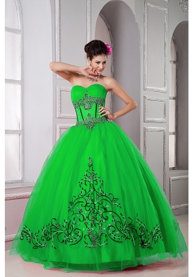 Puffy Sweetheart for 2014 Green Quinceanera Dresss with Beading
