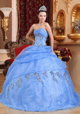 2014 New Style Puffy Sweetheart Beading Quinceanera Dresses with Appliques