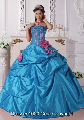2014 Elegant Teal Puffy Quinceanera Dress Strapless with Beading and Hand Made Flowers