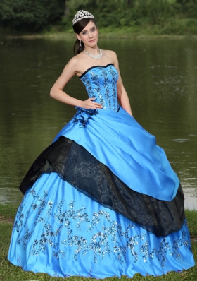 Hot Aqua Blue For 2014 Quinceanera Dress with Hand Made Flowers and Emdroidery