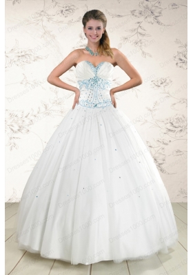 2015 Modern White Quinceanera Dresses with Appliques and Beading