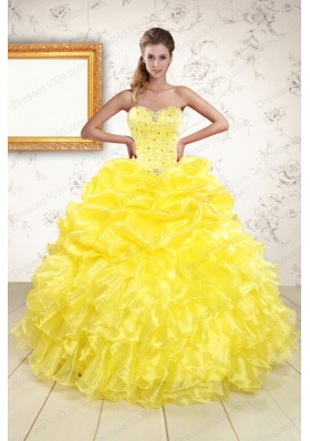 New Style Sweetheart Yellow Quinceanera Dresses with Beading