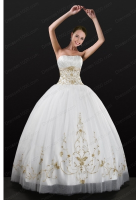 New Style White Strapless 2015 Quinceanera Dress with Beading and Embroidery