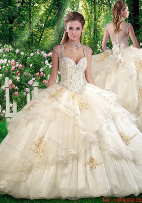 2016 Elegant Ball Gown Sweet 16 Dresses with Beading and Appliques