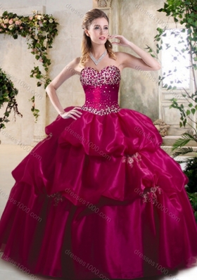 Beautiful Ball Gown Sweet 16 Gowns with Beading and Pick Ups